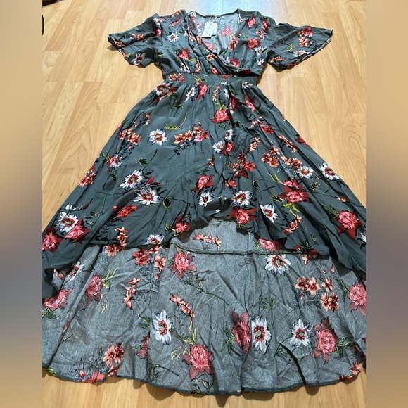 Floral Dress Hi Low - Picture 3 of 8